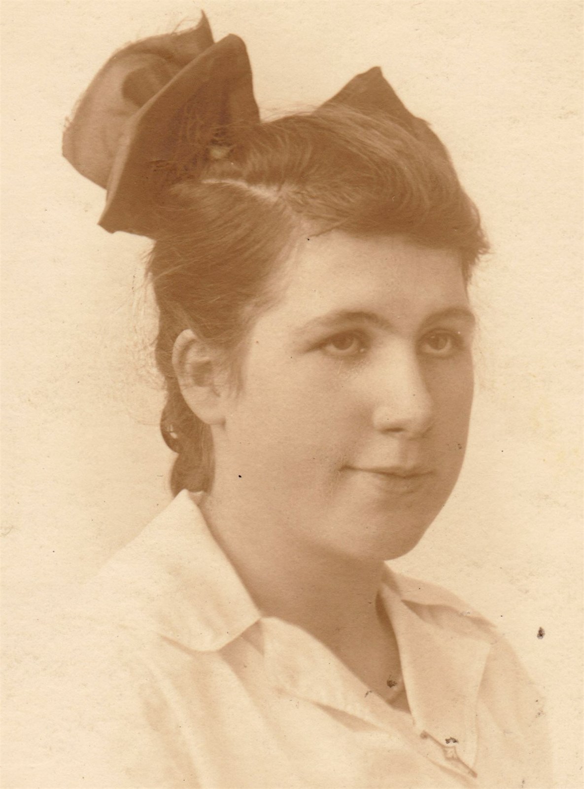 Isabella Fleming (Mrs Isa McNiven)